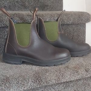 Blundstone Chelsea Boots